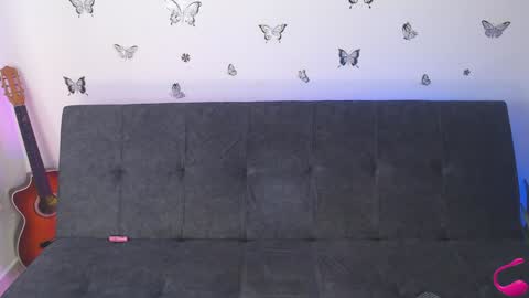   online show from 01-10-25, 12:06