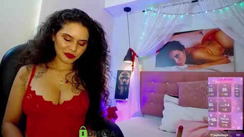 Snapshot of natasha__jackson chatting on 02-10-25, 05:09 natasha online show from 02-10-25, 05:09