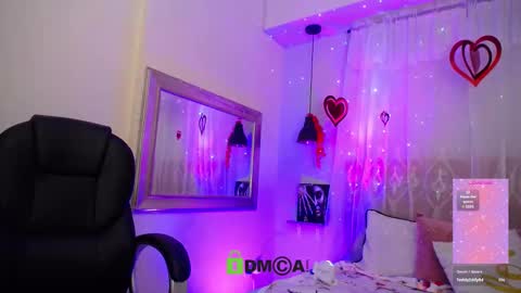 Snapshot of natasha__jackson chatting on 03-07-25, 01:40 natasha online show from 03-07-25, 01:40