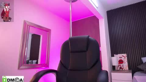 Snapshot of natasha__jackson chatting on 09-28-25, 11:15 natasha online show from 09-28-25, 11:15