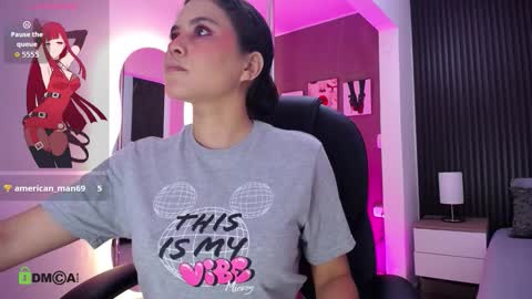 Snapshot of natasha__jackson chatting on 10-05-25, 12:14 natasha online show from 10-05-25, 12:14