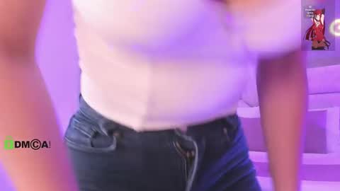 Snapshot of natasha__jackson chatting on 10-10-25, 12:04 natasha online show from 10-10-25, 12:04