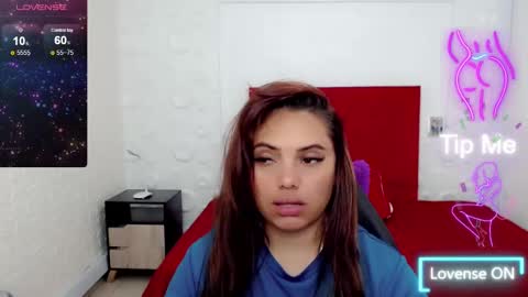 Snapshot of natasha__magics chatting on 03-05-25, 08:21 natasha__magics online show from 03-05-25, 08:21