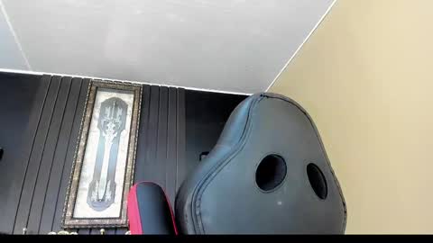 Snapshot of natasha_clifford chatting on 11-28-25, 07:49 natasha_clifford online show from 11-28-25, 07:49