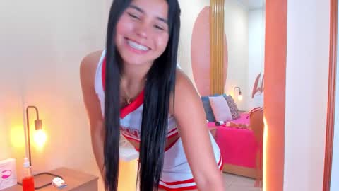 Snapshot of natasha_jurado chatting on 01-09-25, 01:08 N A T A S H A online show from 01-09-25, 01:08