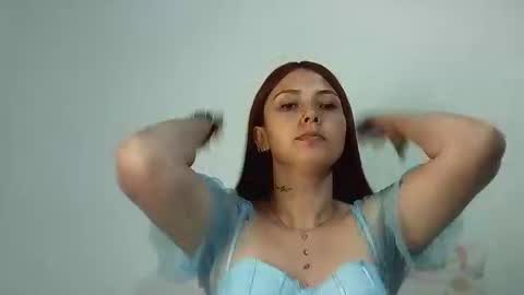 Snapshot of natasha_kein chatting on 01-14-25, 12:43 natalia online show from 01-14-25, 12:43