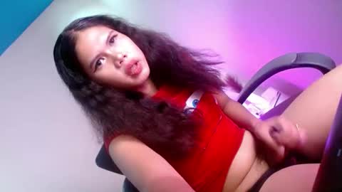 Snapshot of natasha_leigh chatting on 04-24-26, 05:48 natasha_leigh online show from 04-24-26, 05:48