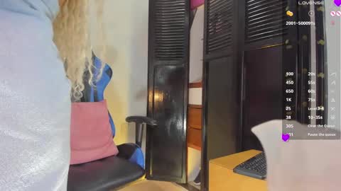 Snapshot of natasha_rodriguez86 chatting on 12-13-24, 09:46 Natty online show from 12-13-24, 09:46