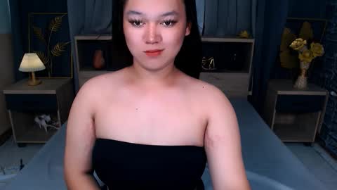 natasha_santiago5 online show from 09-21-25, 10:39