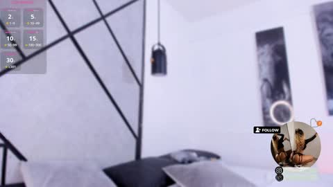 Snapshot of natasha_smith09 chatting on 01-12-25, 10:22 Natasha Smith online show from 01-12-25, 10:22