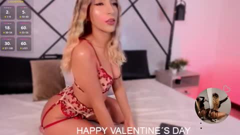 Snapshot of natasha_smith09 chatting on 02-14-25, 07:54 Natasha Smith online show from 02-14-25, 07:54