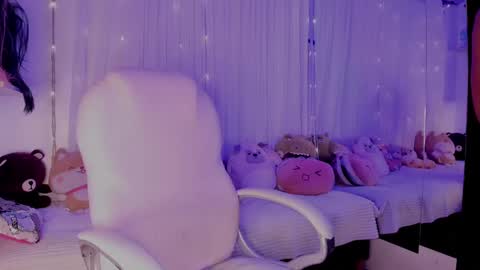 Natasha  online show from 12-26-24, 11:35