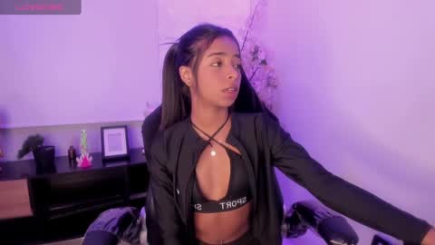 Natasha  online show from 01-23-25, 08:25