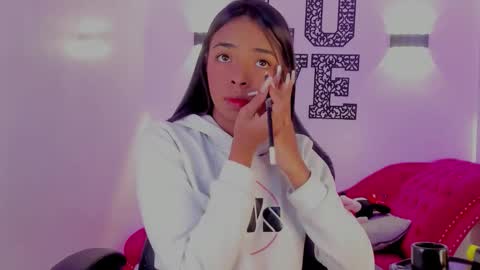 Natasha  online show from 12-01-25, 03:39