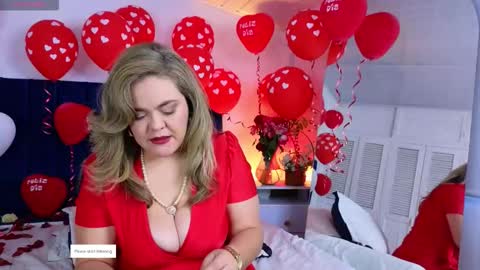 Snapshot of natashablade_ chatting on 02-14-26, 11:29 Natasha online show from 02-14-26, 11:29