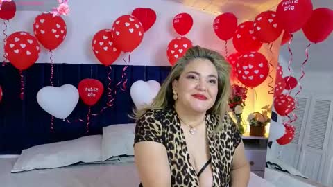 Snapshot of natashablade_ chatting on 02-17-26, 11:50 Natasha online show from 02-17-26, 11:50