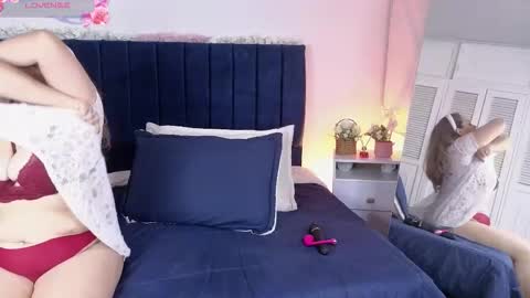 Snapshot of natashablade_ chatting on 03-10-26, 11:37 Natasha online show from 03-10-26, 11:37