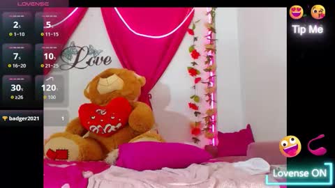 NatashaKissess   online show from 09-24-25, 04:54