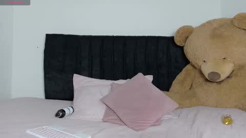 Natasha online show from 02-06-26, 10:35