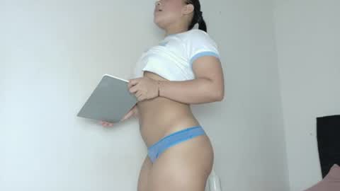 Natasha online show from 06-12-26, 04:33