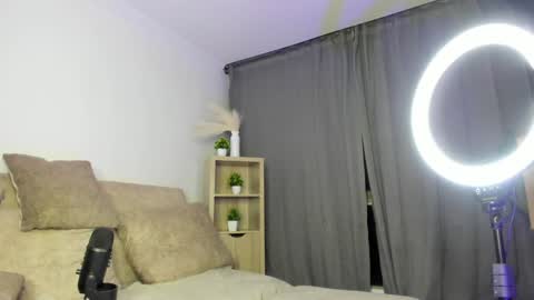 Snapshot of natasna1 chatting on 01-11-25, 05:20 Natasha Independent model online show from 01-11-25, 05:20