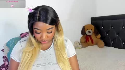 Natassha  online show from 01-23-25, 12:35
