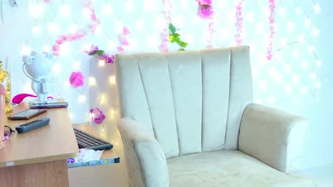nathalia online show from 05-01-26, 05:23