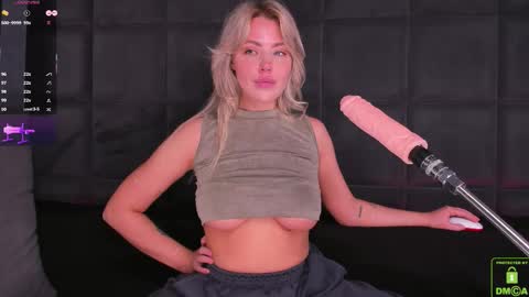 Snapshot of natehalll chatting on 02-15-26, 10:14 NATE online show from 02-15-26, 10:14