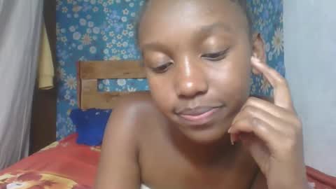 nathalia069 online show from 04-28-26, 07:41