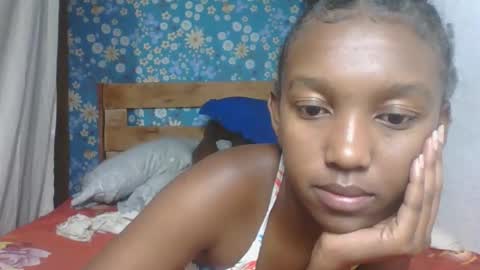 nathalia069 online show from 05-04-26, 07:59