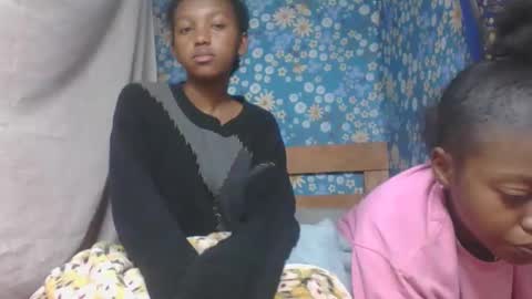 nathalia069 online show from 05-12-26, 03:25