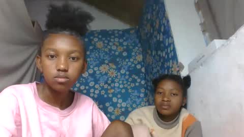 nathalia069 online show from 06-02-26, 03:19
