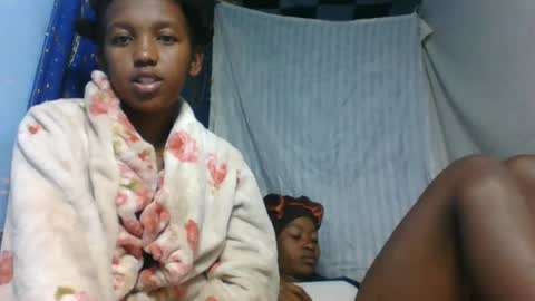 nathalia069 online show from 06-19-26, 02:38