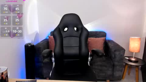 NATHALIE online show from 02-25-25, 07:25