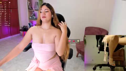 NATHALIE online show from 11-24-25, 11:43