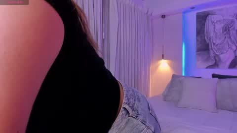 NATHALIE online show from 04-24-26, 11:23