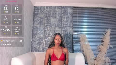 Snapshot of nathalyleen chatting on 05-21-26, 09:00 online show from 05-21-26, 09:00