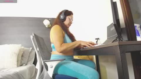 nathalyrae41 online show from 07-03-26, 02:45