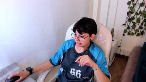 nathalyy_ds online show from 11-21-25, 07:56