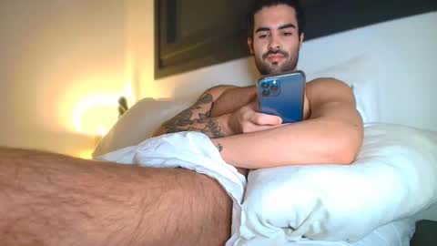 Snapshot of nathan_gael chatting on 02-14-26, 05:21 Nathaniel online show from 02-14-26, 05:21