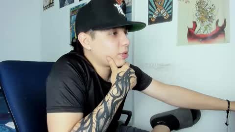 Snapshot of nathan_galanis chatting on 01-12-26, 04:18 nathan online show from 01-12-26, 04:18