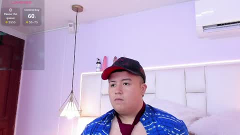 Snapshot of nathaniel_stone chatting on 04-09-26, 06:35 Nathaniel online show from 04-09-26, 06:35