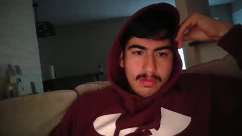 nathanielh07 online show from 04-08-26, 12:49