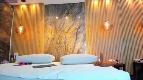 nathassa online show from 02-25-25, 12:03