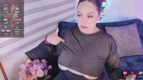 Snapshot of nathferrer chatting on 10-27-25, 10:58 Nathalia online show from 10-27-25, 10:58