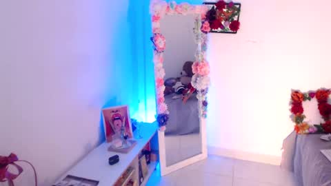 Nathalia online show from 03-16-26, 05:44