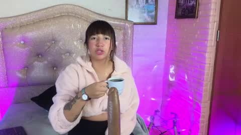 Snapshot of nathytorres chatting on 01-28-25, 11:28 Natalia Torres online show from 01-28-25, 11:28