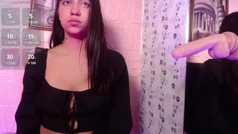 Snapshot of nathytorres chatting on 03-12-25, 12:10 Natalia Torres online show from 03-12-25, 12:10