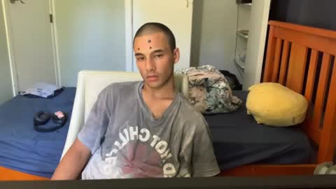 native_boy2 online show from 01-11-26, 02:38