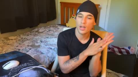 native_boy2 online show from 02-03-26, 07:52